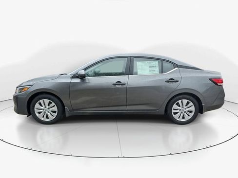 New 2025 Nissan Sentra S image 6