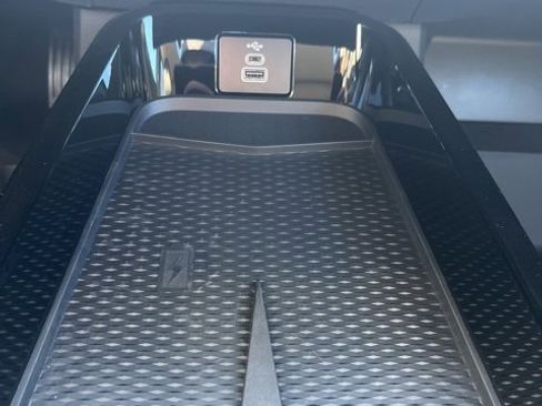 New 2025 Ford Mustang Mach-E Select w/ Comfort Package Lite image 22