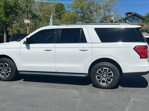 Used 2022 Ford Expedition Max XLT AWD/4WD image 8