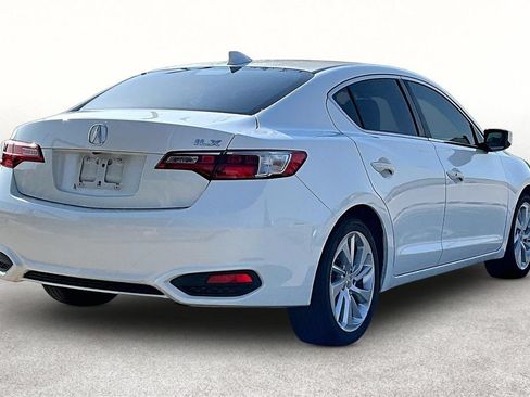 Used 2017 Acura ILX FWD image 13