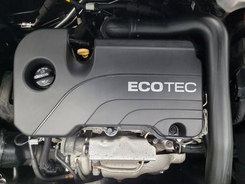 Used 2020 Chevrolet Equinox LS w/ LPO, Cargo Package image 30