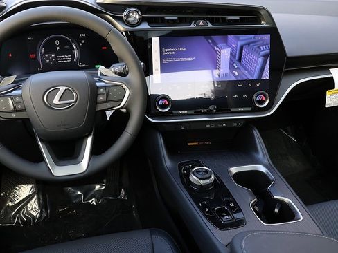 New 2026 Lexus RZ 350e 2WD image 18