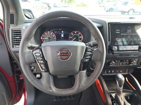 Used 2022 Nissan Frontier Pro-X RWD image 15