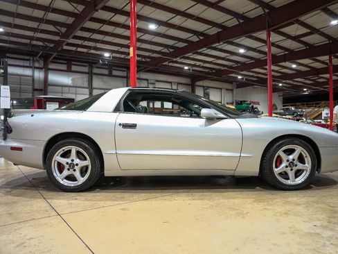 Used 1996 Pontiac Firebird Formula image 10