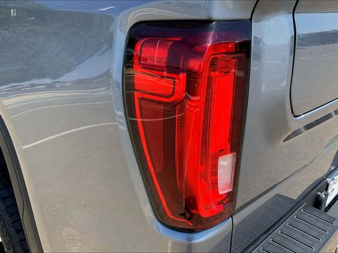 Used 2019 GMC Sierra 1500 AT4 w/ AT4 Premium Package AWD/4WD image 29