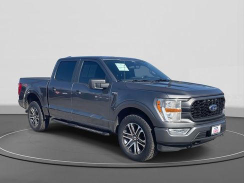 Used 2022 Ford F150 XL w/ STX Appearance Package image 4