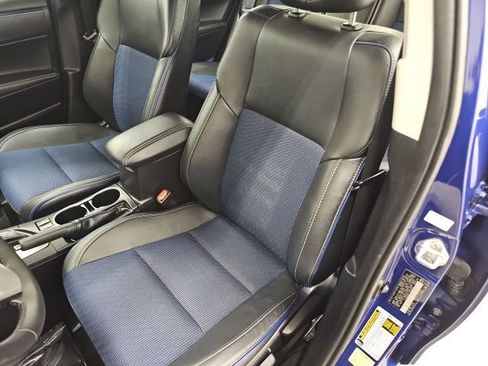 Used 2018 Toyota Corolla SE image 14