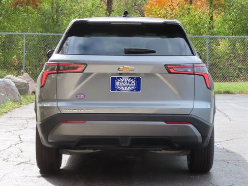 New 2026 Chevrolet Equinox LT w/ LPO, Floor Liner Package image 18