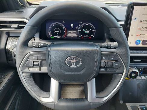 Used 2026 Toyota 4Runner Platinum AWD/4WD image 34