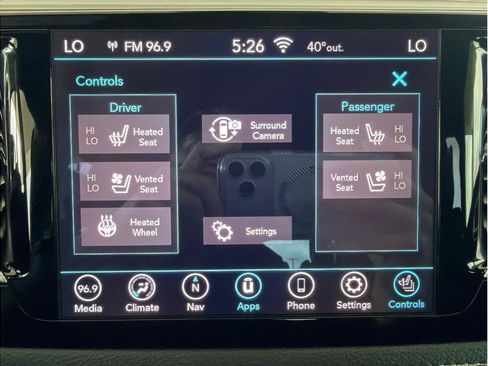 Used 2020 Chrysler Pacifica Limited w/ Advanced Safetytec Group FWD image 23