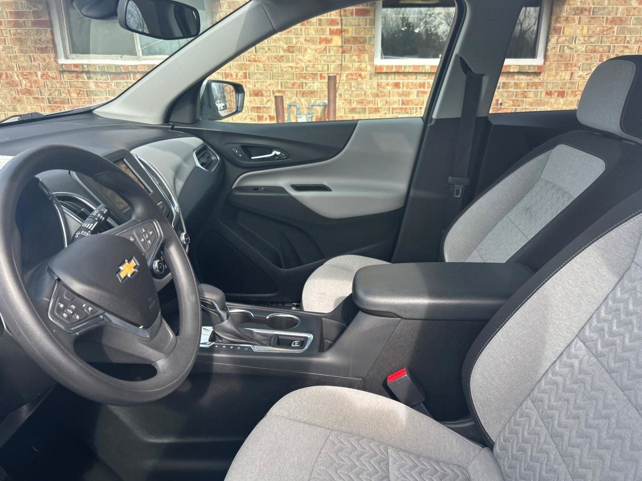 Used 2022 Chevrolet Equinox LT AWD/4WD image 18