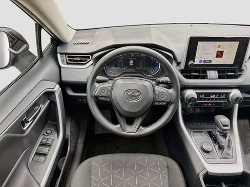 Used 2024 Toyota RAV4 AWD Hybrid image 16
