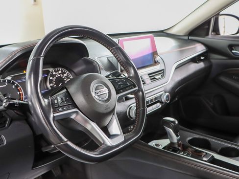 Used 2020 Nissan Altima 2.5 SR image 19