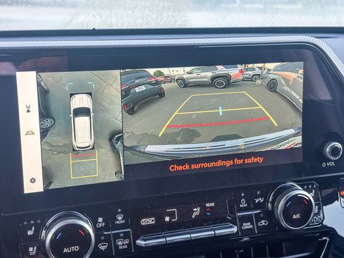 New 2026 Toyota Highlander Platinum image 26