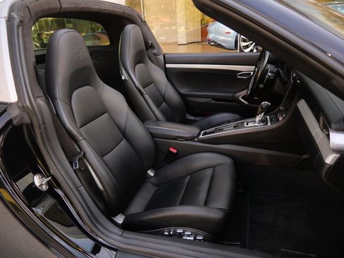 Used 2017 Porsche 911 Targa 4S image 23
