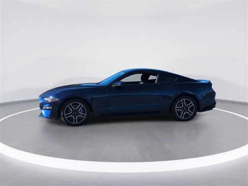 Used 2018 Ford Mustang GT image 4