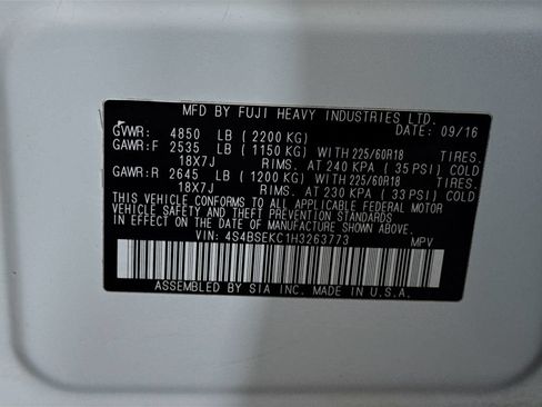 Used 2017 Subaru Outback 3.6R Limited AWD/4WD image 40