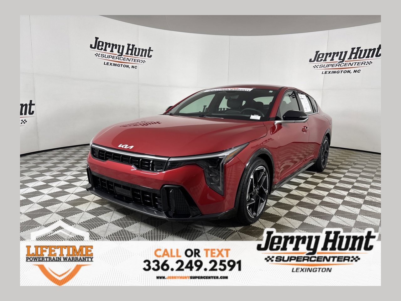 Used 2025 Kia K4 GT-Line FWD image 1