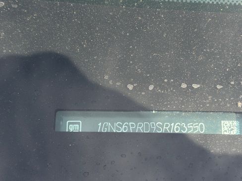 Used 2025 Chevrolet Tahoe Z71 image 10