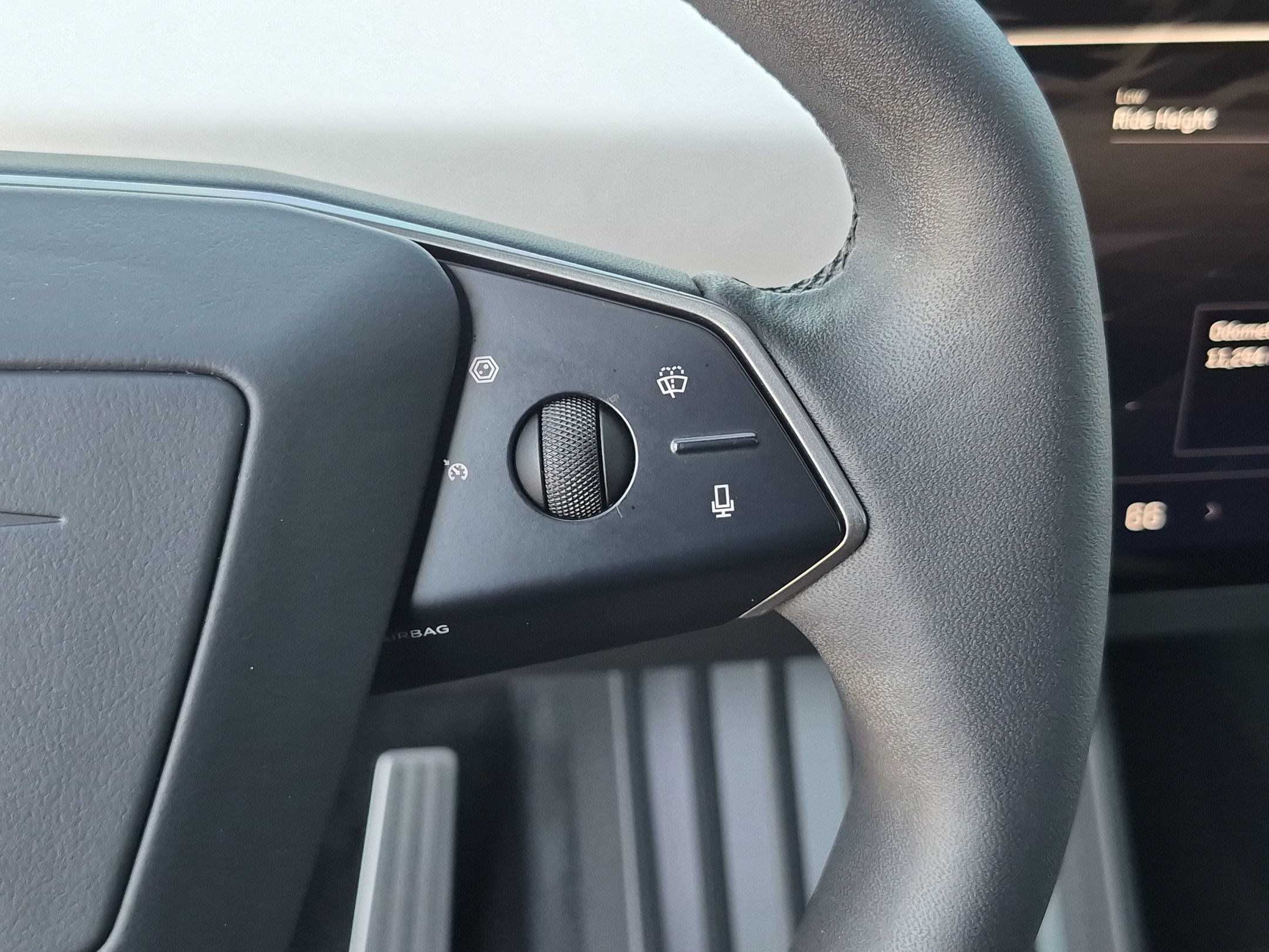 Used 2024 Tesla Cybertruck AWD Crew Cab image 20