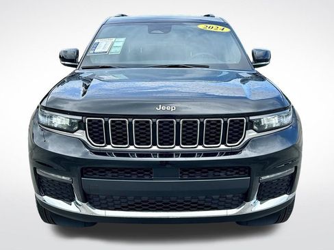 Used 2024 Jeep Grand Cherokee L Limited image 2