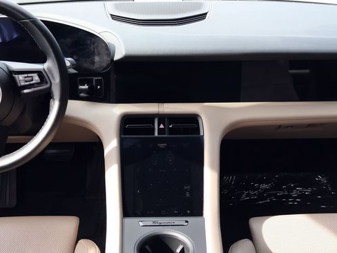 Certified 2022 Porsche Taycan image 20