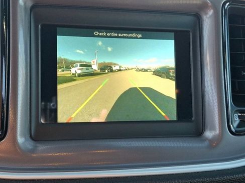 Used 2022 Dodge Challenger GT image 18