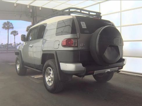 Used 2010 Toyota FJ Cruiser 4WD image 4
