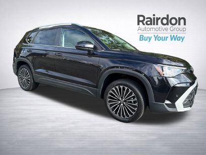Used 2025 Volkswagen Taos SE