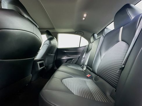 Used 2023 Toyota Camry SE w/ Cold Weather Package image 27