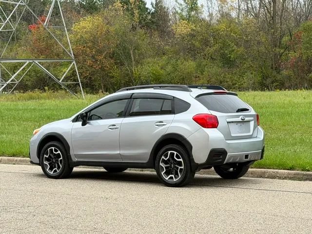 Used 2016 Subaru Crosstrek 2.0i Premium AWD/4WD image 8