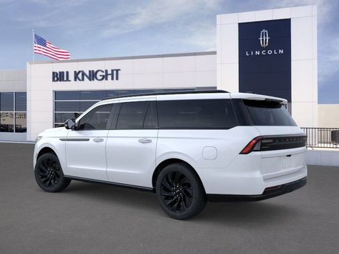 New 2026 Lincoln Navigator L Reserve image 4