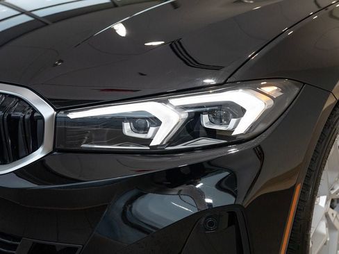 New 2026 BMW 330i xDrive Sedan w/ Convenience Package AWD/4WD image 8