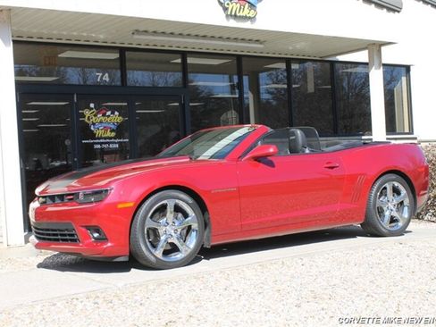 Used 2015 Chevrolet Camaro SS w/ RS Package RWD image 19