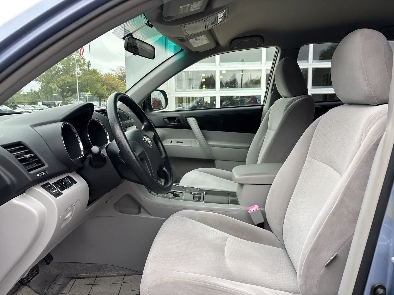 Used 2010 Toyota Highlander 4WD w/ Extra Value Pkg 2 image 10