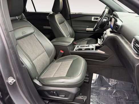 Certified 2022 Ford Explorer Timberline image 19