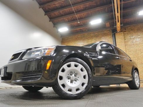 Used 2012 Chevrolet Caprice RWD image 3