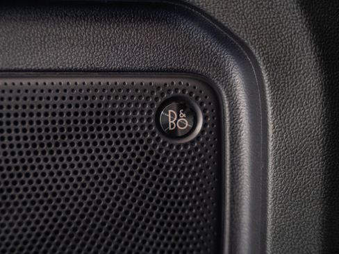 Certified 2023 Ford Escape ST-Line Select w/ Tech Pack #2 image 45