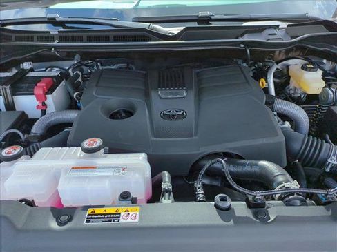 New 2026 Toyota Tundra SR5 AWD/4WD image 16