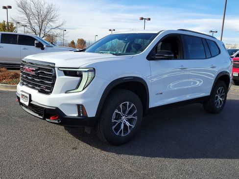 New 2026 GMC Acadia AT4 AWD/4WD image 4
