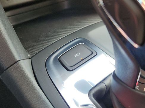 Used 2022 Chevrolet Equinox LT image 25