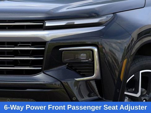 New 2026 Chevrolet Traverse High Country w/ LPO, Floor Liner Package image 11