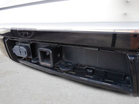 Used 2024 Jeep Wagoneer Series II w/ Flexible Seating Group RWD image 14