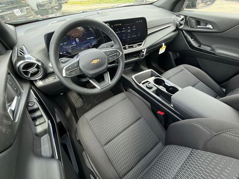 New 2026 Chevrolet Equinox LT FWD image 22