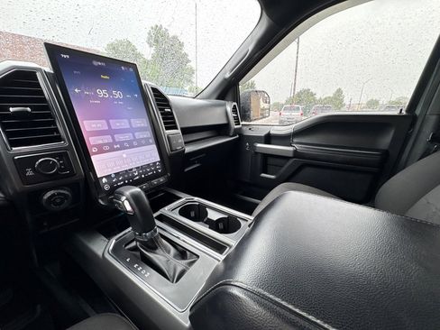 Used 2019 Ford F150 XLT w/ Equipment Group 302A Luxury AWD/4WD image 24