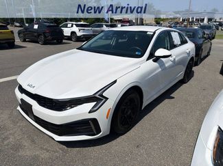 Used 2025 Kia K5 LXS FWD video 1