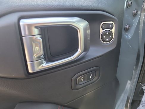 New 2026 Jeep Wrangler Unlimited Rubicon 392 image 16