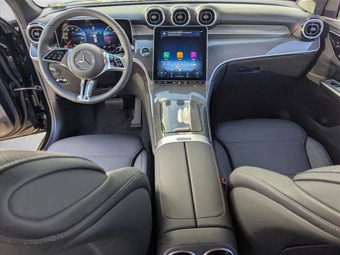 Used 2026 Mercedes-Benz GLC 300 image 13