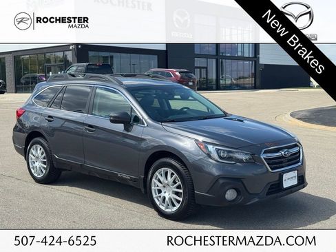 Used 2019 Subaru Outback 3.6R Limited AWD/4WD image 1