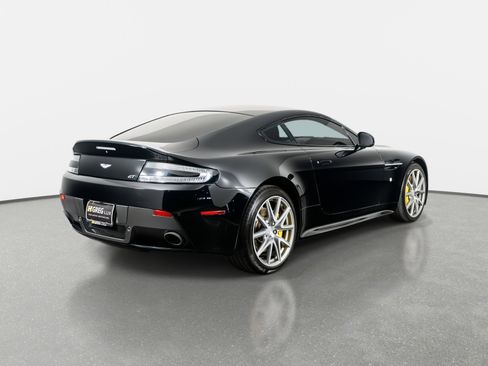 Used 2015 Aston Martin V8 Vantage GT image 10